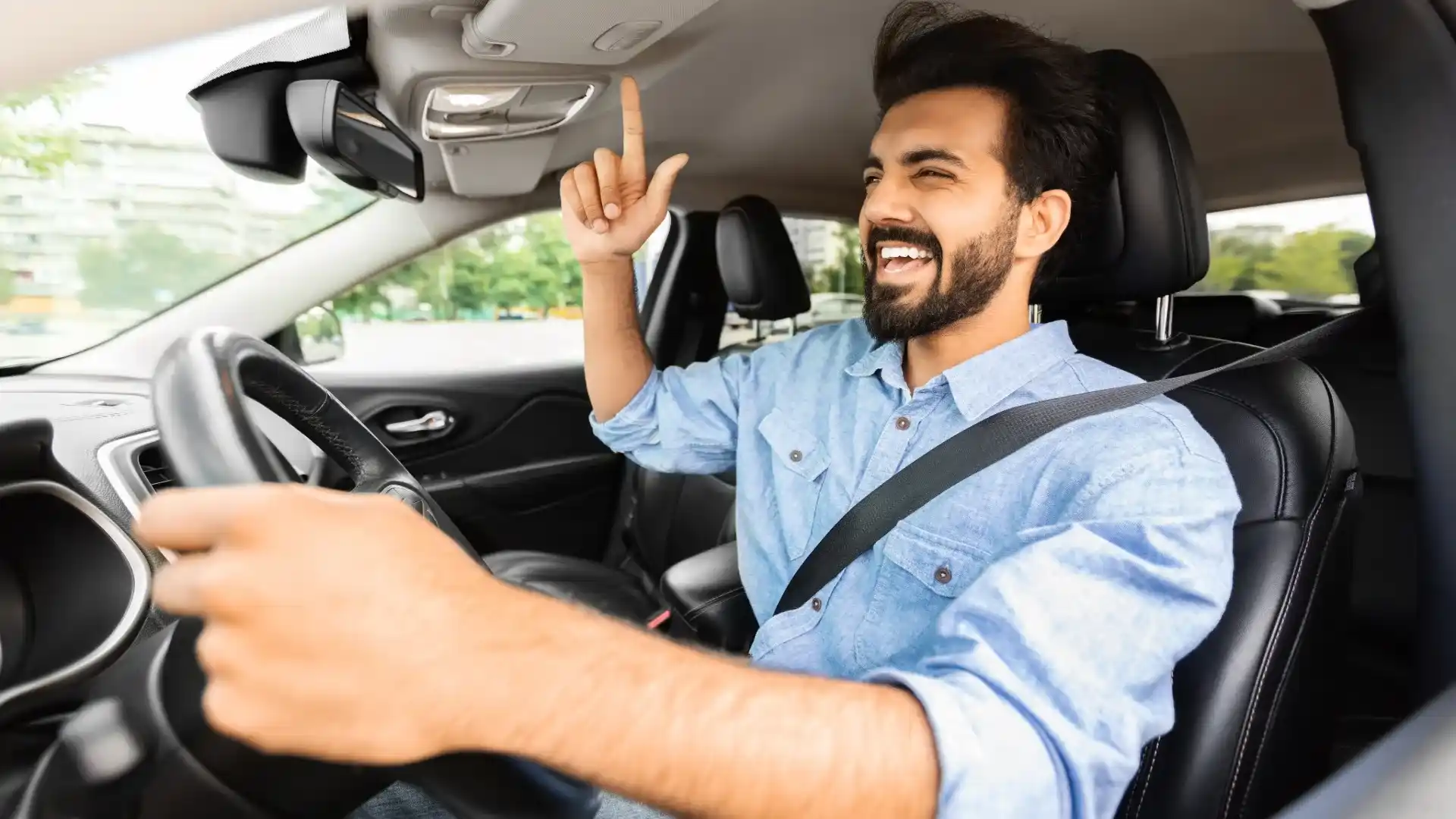 Conducir con la licencia de conducción suspendida no constituye un delito